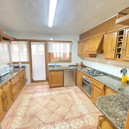 The Sea - Mirando Al Mar & Aplus *