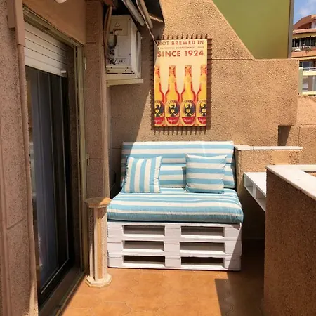 The Sea - Mirando Al Mar & Aplus