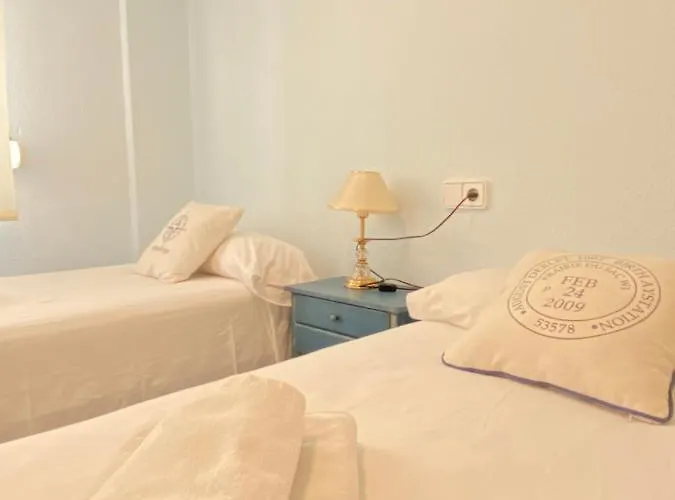 The Sea - Mirando Al Mar & Aplus *