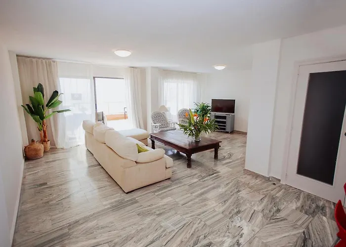 The Sea - Mirando Al Mar & Aplus