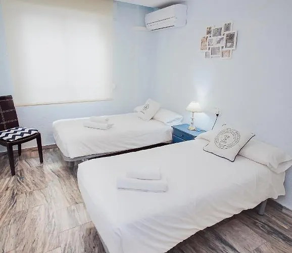 The Sea - Mirando Al Mar & Aplus